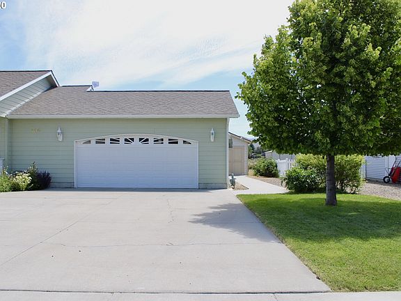 4th image of 950 Petry Ln