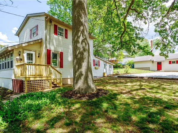 397 Stetler Ave, Akron, OH 44312