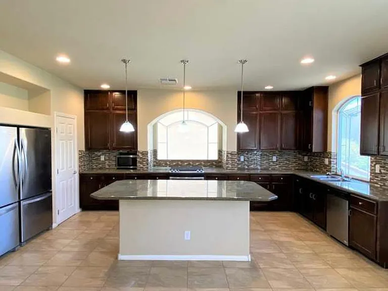 6771 Medovina Ct — Photo 5