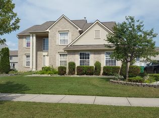 6471 Anna Dr #154, Van Buren Township, MI