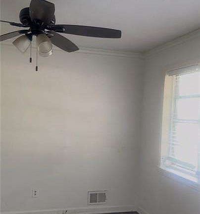 3rd image of 4141 Thurman Rd