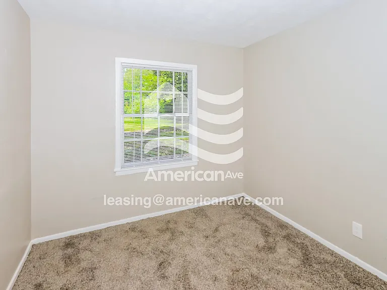 1539333_010_wm_-_bedroom_12896997.jpg