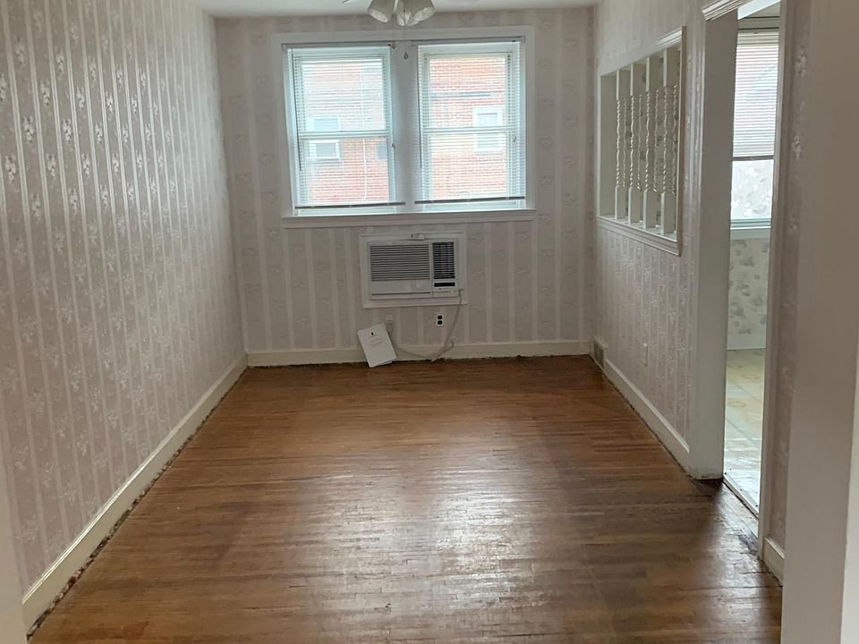 2nd image of 7207 Algard St