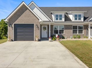 1004 Ray Wimsett Blvd #A, Bardstown, KY 40004