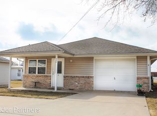 304-B E Wood St, Brookston, IN 47923