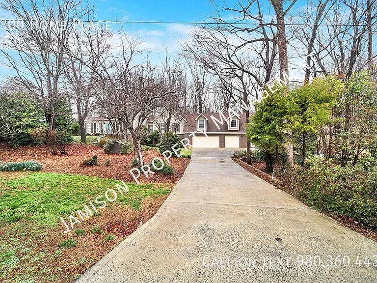 1300 Home Pl — Photo 40