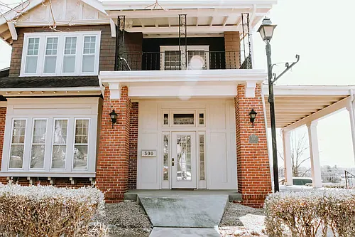 300 W Valley St Photo 1