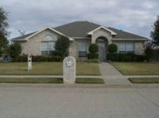 1141 High Knoll Dr, Midlothian, TX 76065