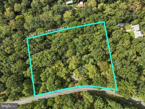 90 Hilldale Rd, Pequea, PA 17565