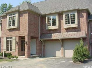 2497 Fairmount Blvd #10, Cleveland Heights, OH