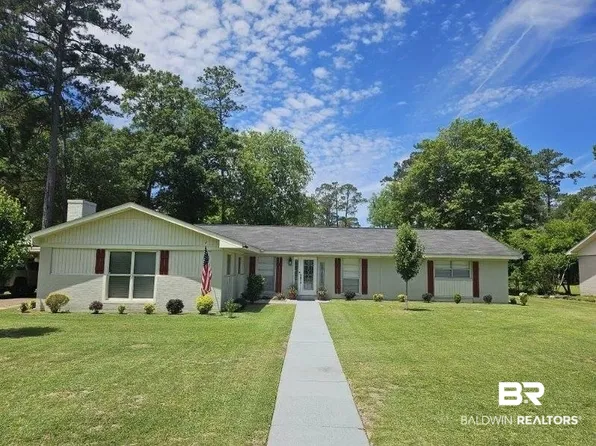 1411 McMillan Ave, Brewton, AL 36426