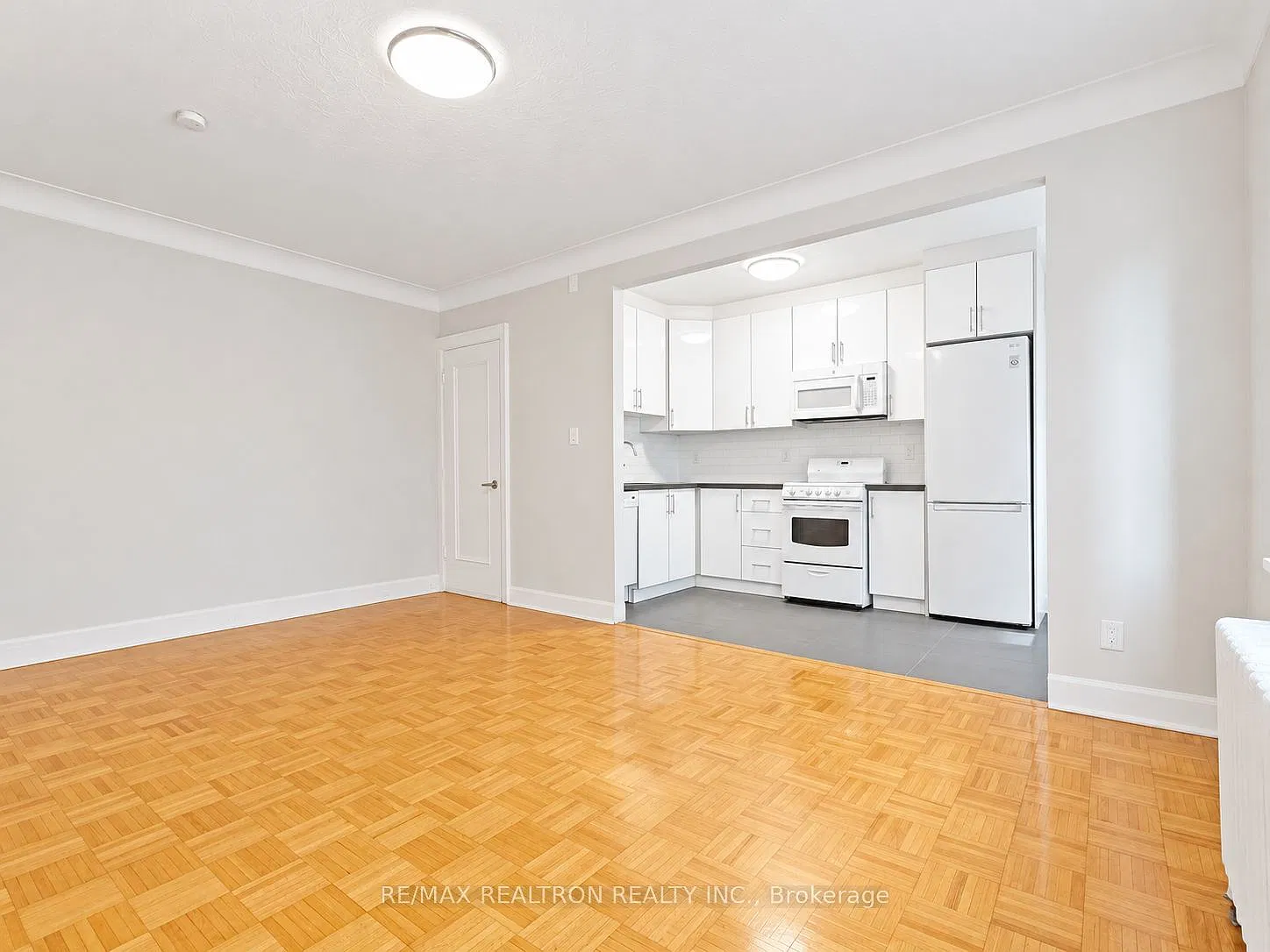 Studio, $1,795 — Photo 3