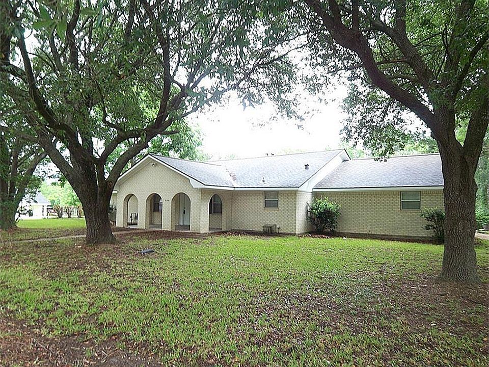 1st image of 2204 Shannon Dr
