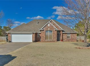1673 E Rock Creek Rd, Tuttle, OK 73089