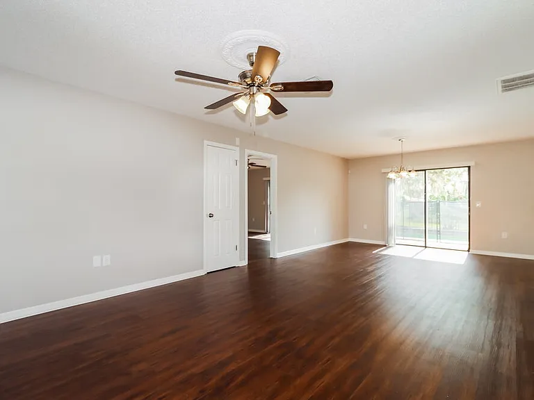 10564 Blythville Rd — Photo 4