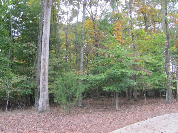 437 Goweli Trl, Vonore, TN 37885