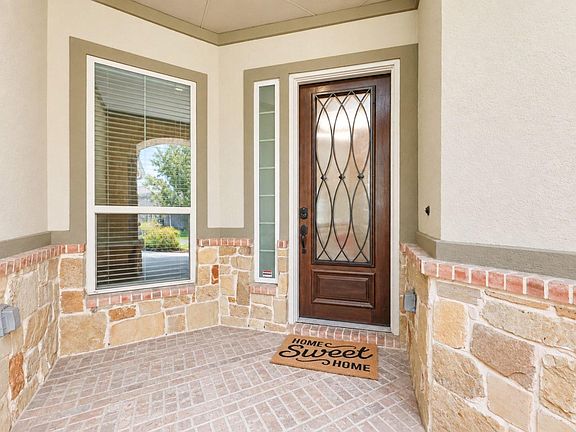 4th image of 3718 Pinebrook Hollow Ln