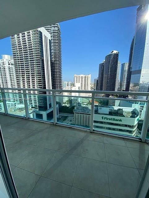 1st image of 951 Brickell Ave APT 2605