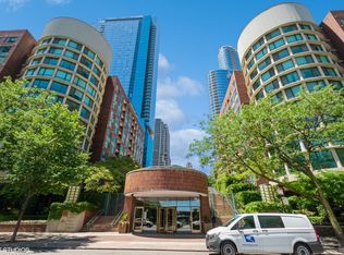440 N McClurg Ct APT 705, Chicago, IL 60611