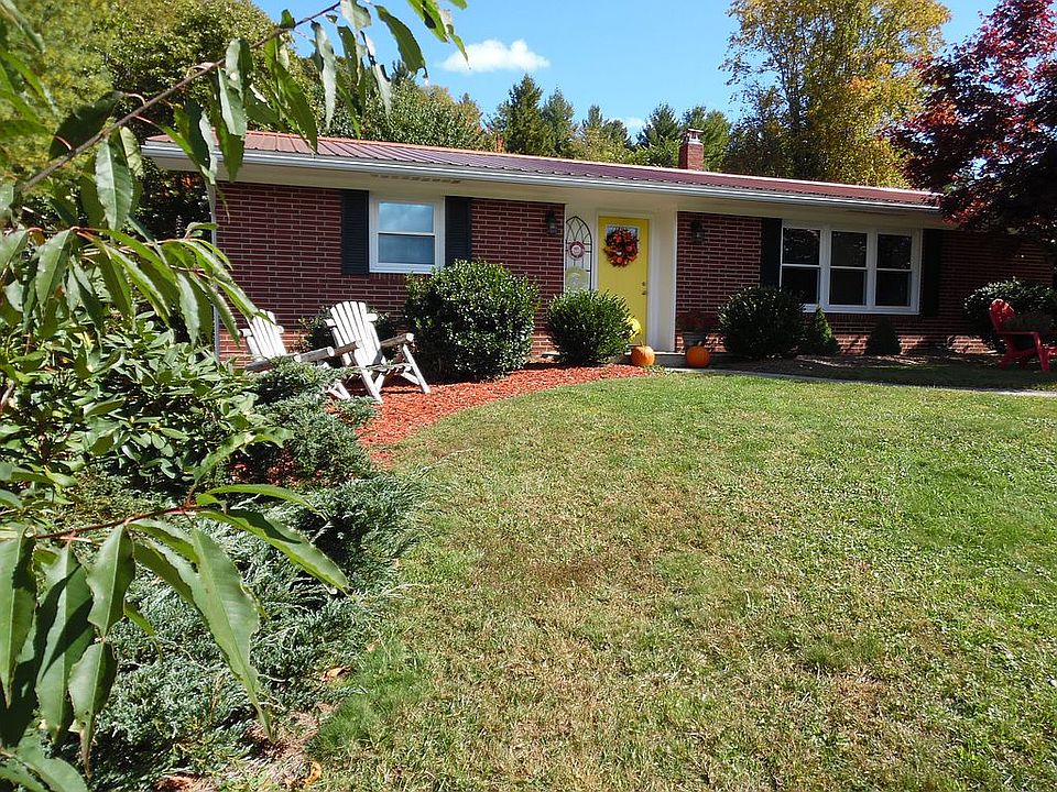 1st image of 153 Wey St