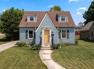 1206 15th Ave, Grafton, WI 53024