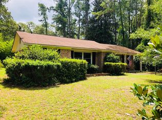 106 Poppy Dr, Walterboro, SC 29488