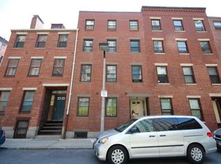 35 Oak St #4, Boston, MA 02111