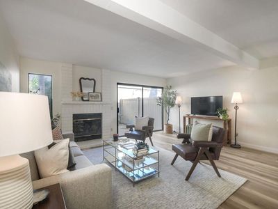 907 Hickory Ct, Carlsbad, CA, 92011