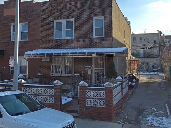 2nd image of 22-25 38th St #A2a