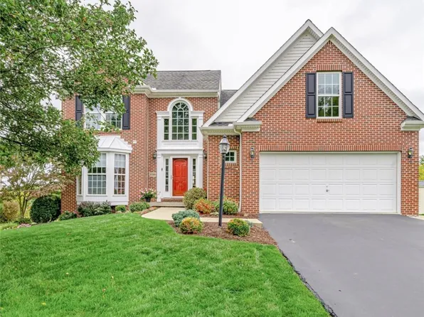 2029 Meadowridge Dr, Washington, PA 15301