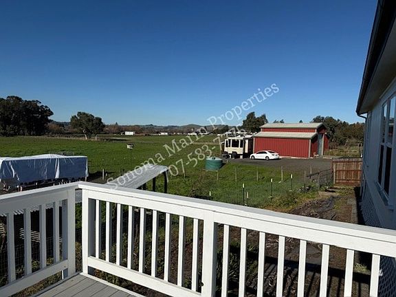 2nd image of 2412 Magnolia Ave