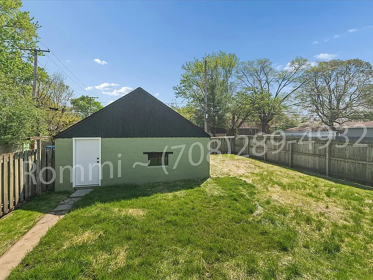 6717 Huron Ave — Photo 27