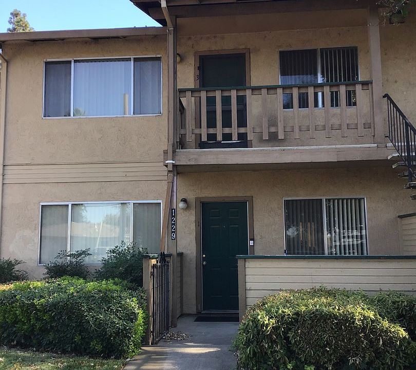 1st image of 1229 Covillaud St APT 3