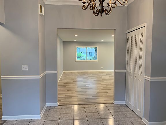 3rd image of 6605 Woodridge Dr