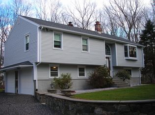 57 Rolling Ridge Rd, Shelton, CT 06484