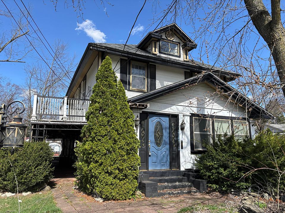 1st image of 184 E Park St