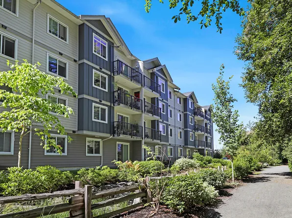 355 Anfield Rd, Courtenay, BC V9N 2L9