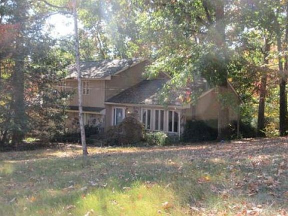 3rd image of 7212 Fairington Cir