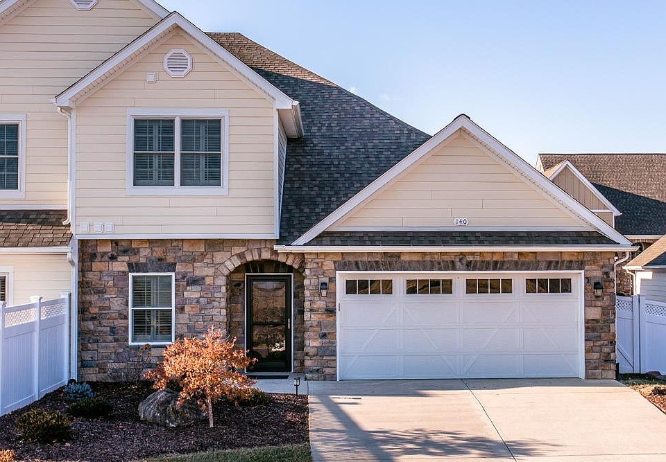 1st image of 140 Berwick Dr