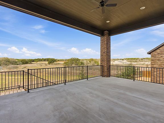 3rd image of 276 Prickly Poppy Loop