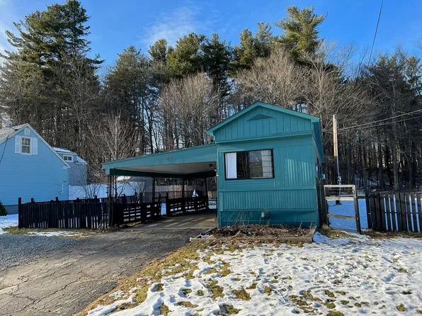 40 Acadia Rd, Gardner, MA 01440