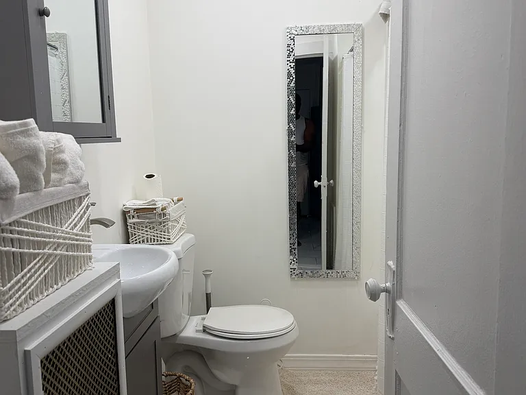 33 Grumman Ave #2 — Photo 6