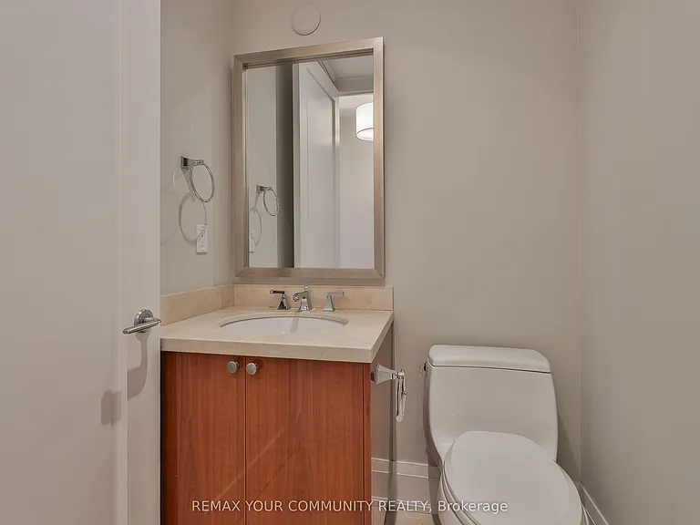 80 Yorkville Ave #802 — Photo 10