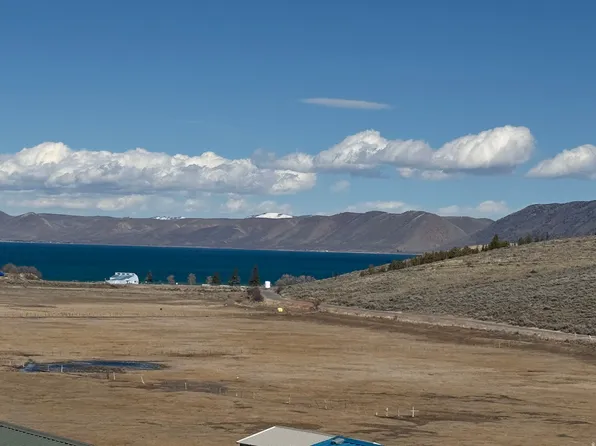 3095 S Monarch Dr, Garden City, UT 84028