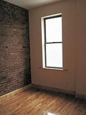 Rented by Camhi NYC Realty Inc | media 23