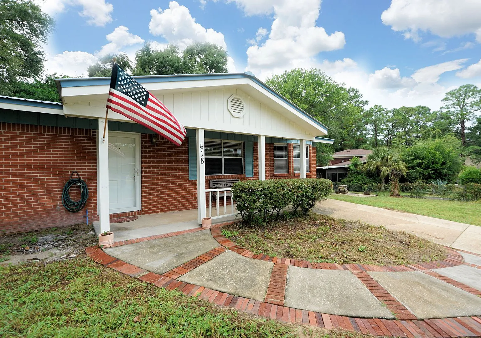 Central Niceville Location — Photo 3