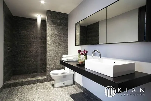 Sold by Kian Realty | media 26