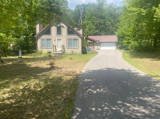 304 Ivy Dr, Roscommon, MI 48653