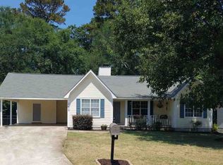 242 Ridge Bend Dr, Centerville, GA 31028