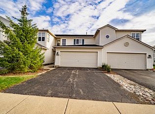 1025 Key Largo Dr, Romeoville, IL 60446